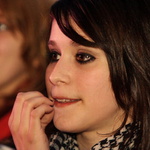 Nedockava fanusicka Ine Kafe na koncerte