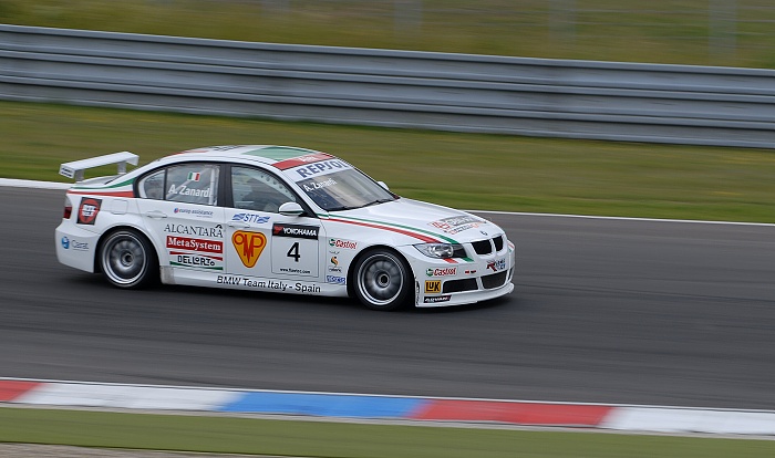 WTCC FIA Mistrovství světa cestovních vozů Brno 2008