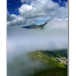 Dole a potom zasa hore