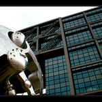 Iron horse wait for Troyas warriors in front of Troya.