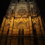 Katedrála v noci ...