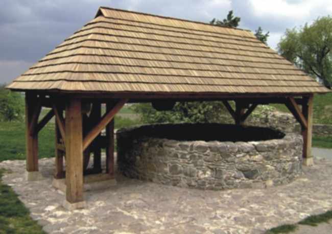 Studna na Kunětické hoře (Pardubice)