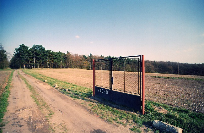 Tady je zavreno