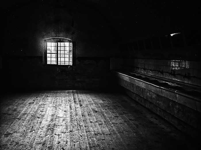 Být tak za oknem a žít!_Terezín