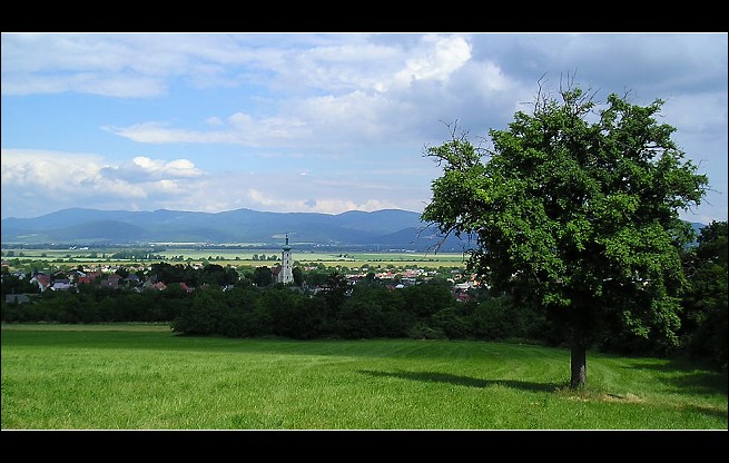 ...dedinka Čachtice...