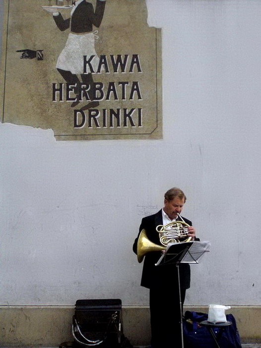 K            H             D