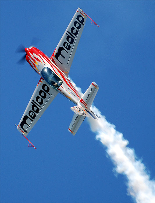 Extra 300 (SAF 2008 - Očová)