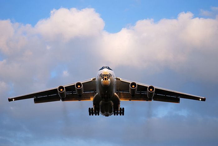 IL76 prvni