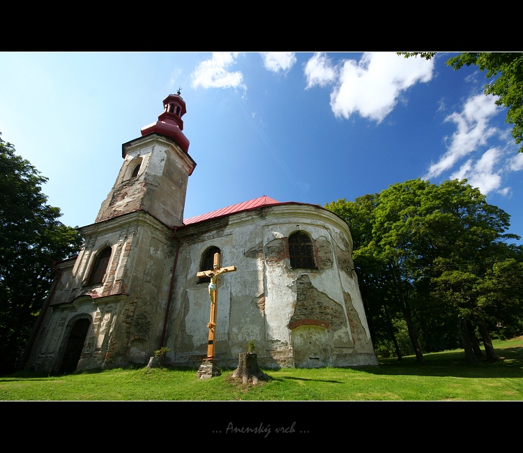 ... kostel na Anenském vrchu ...