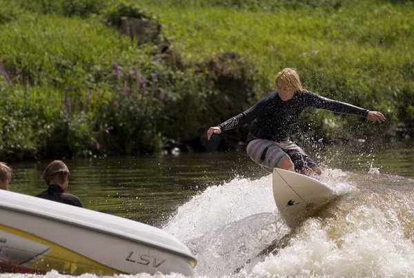 wake surfing v Roztokách