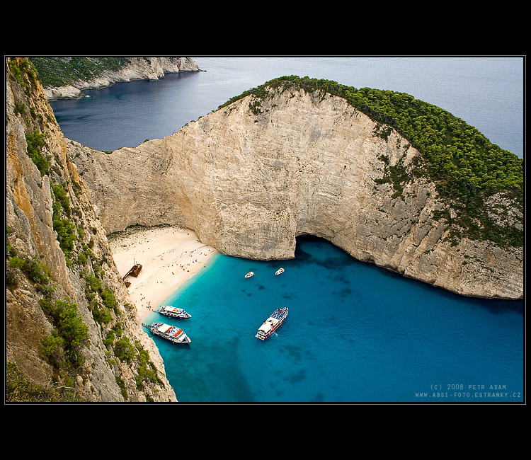 Navagio - Zátoka ztroskotání