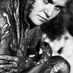 oblečená - neoblečená