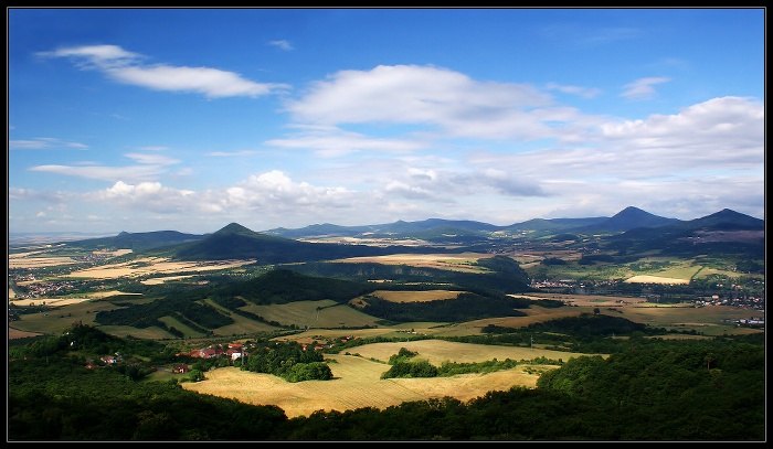České středohoří z Plešivce