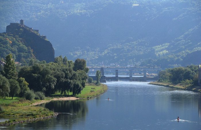 Střekovská zdymadla