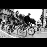 den bez aut naširoko