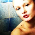 Holčička Koupelnová