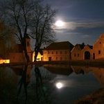 Naše útulná náves