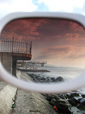 behind th glasses