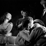 My, hrdinové...Na zábradlí