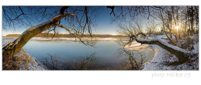 už to mají nakloněné