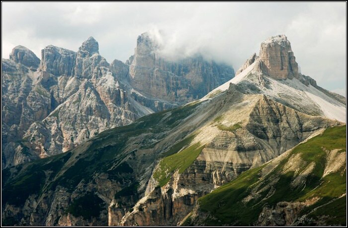 Dolomity