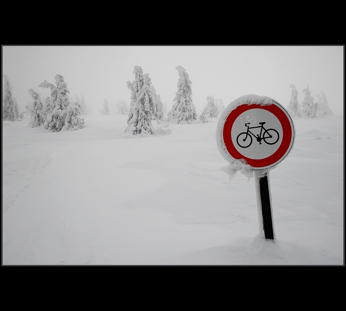 Cyklistům vjezd zakázán