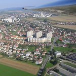 "Mesto pod kridlom.."