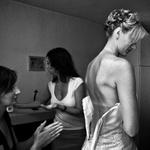 * i vzaly panny masti vonné *