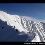 Pěkné srázy z Vita, lavinové nebezpečí vysoké...