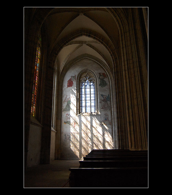:: St. Barbara’s Cathedral ::