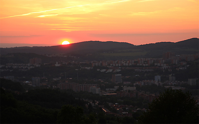 Zapadá slunéčko za zlínsků horů II.