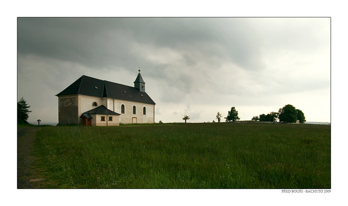 ... Před Bouří ...