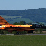 F-16