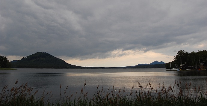 Máchovo jezero