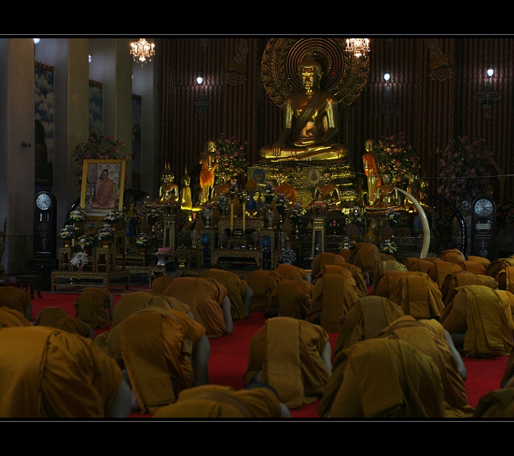 Óm mani padmé húm