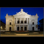 Středovka páteční noci...