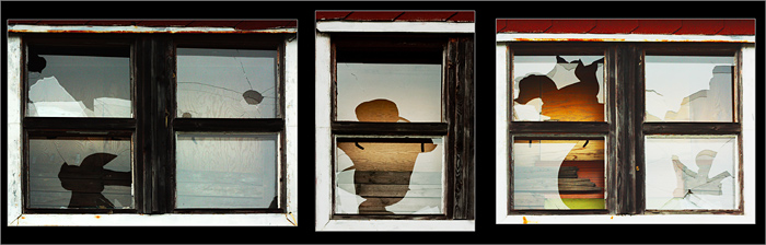 Samuraj, bubák, kůň vezoucí kočku a pták