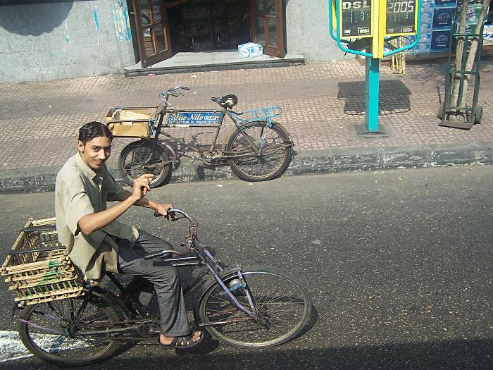 Saša v Egyptě jede..:-)