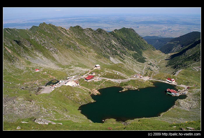 Nad Cesaušeskovým tunelem ve Fagaraši
