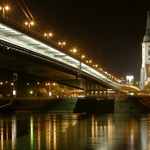 Z Nového mosta do Starého mesta