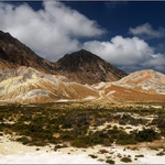 Nisyros (řecky Νίσυρος)