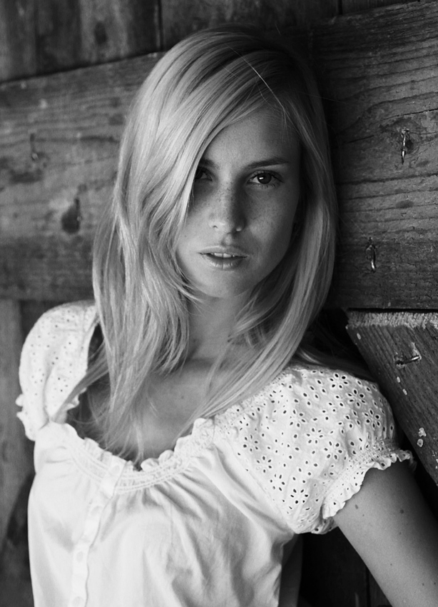 Anett II.