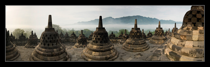 Indonesia/Central Java - Borobudur