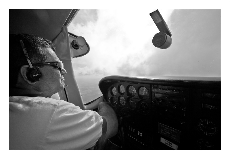 Cessna YV1943