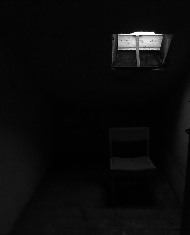Ghostless