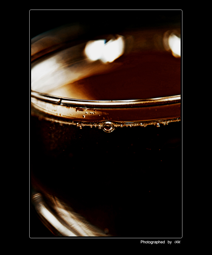 °°Bubble in glass°°