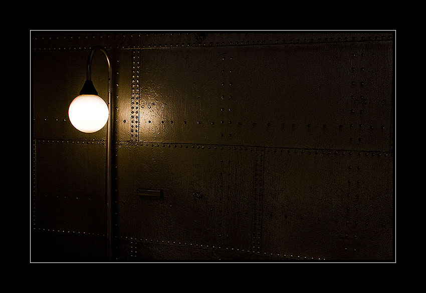 metal light