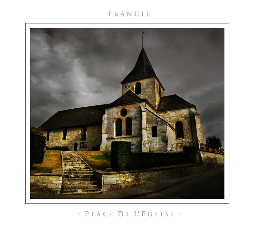 • PLACE DE L´ EGLISE •