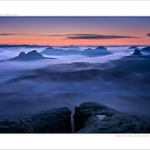 Třicet minut do východu