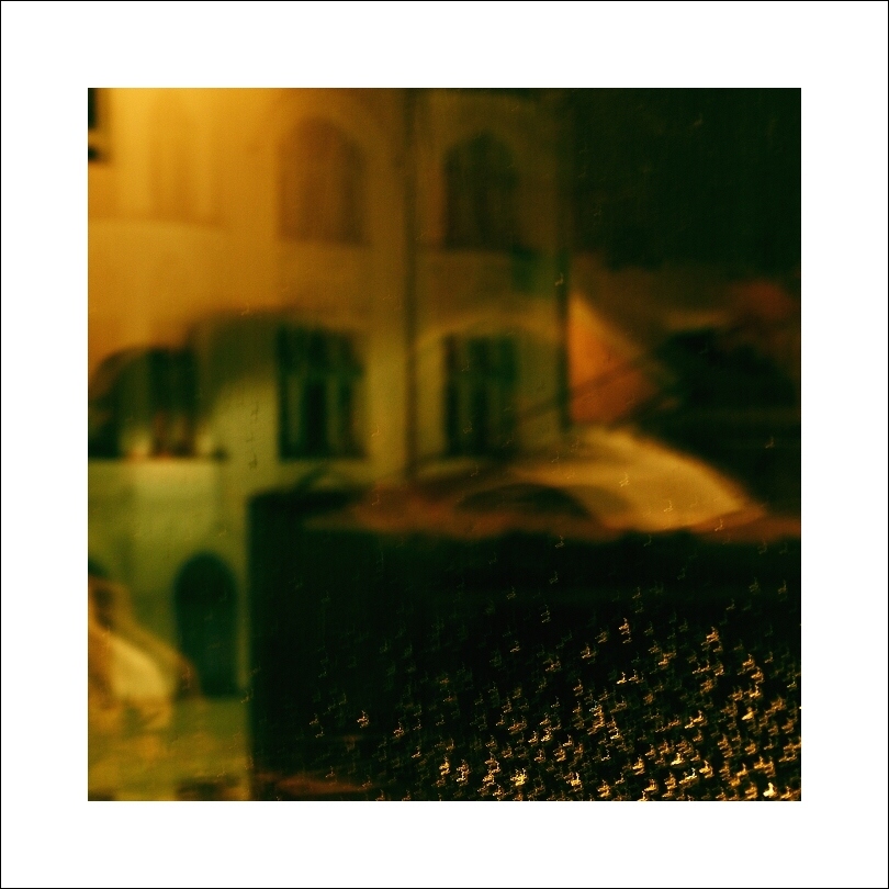 o barvě medové s příchutí pívka